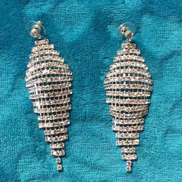 Nwt - Picture 2 of 3